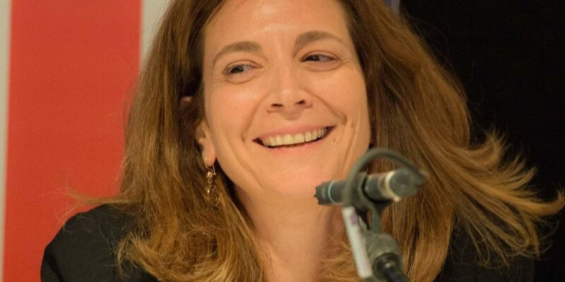 Roula Khalaf è la prima donna alla direzione del Financial Times.