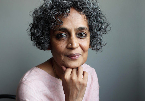 Arundhati Roy scrittrice e attivista indiana