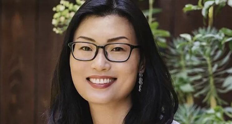 Kelly Yang