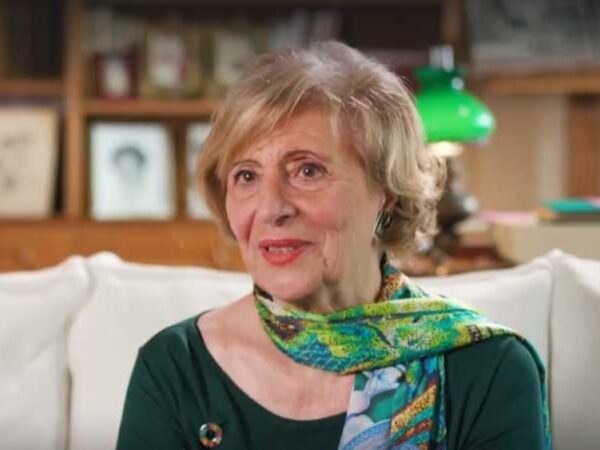 Rosa Oliva
